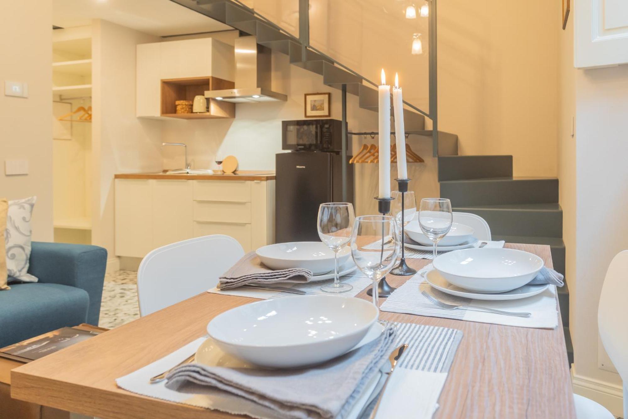 Cinque Giornate 70 Suites By Rent All โกโม ภายนอก รูปภาพ