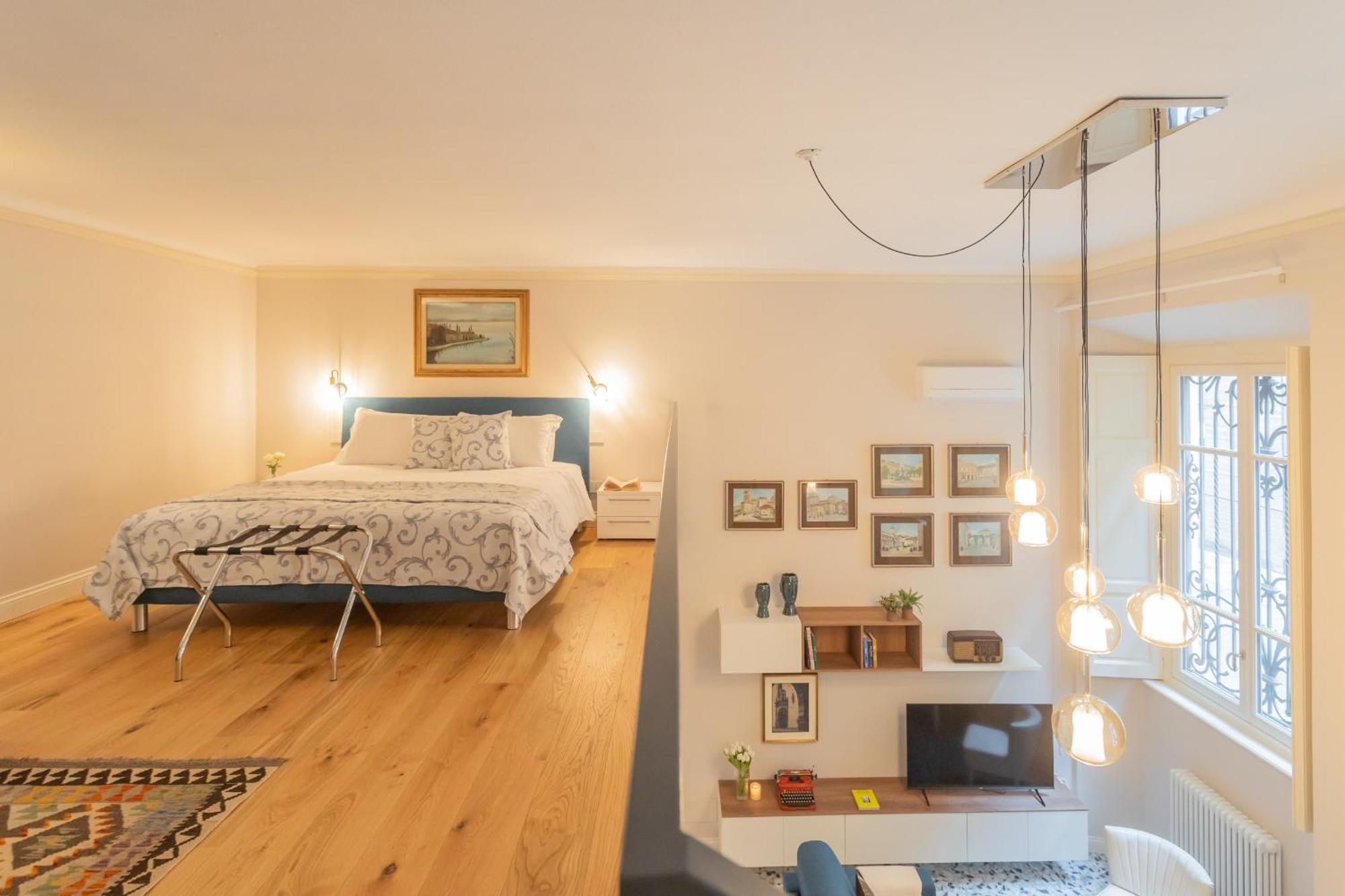 Cinque Giornate 70 Suites By Rent All โกโม ภายนอก รูปภาพ
