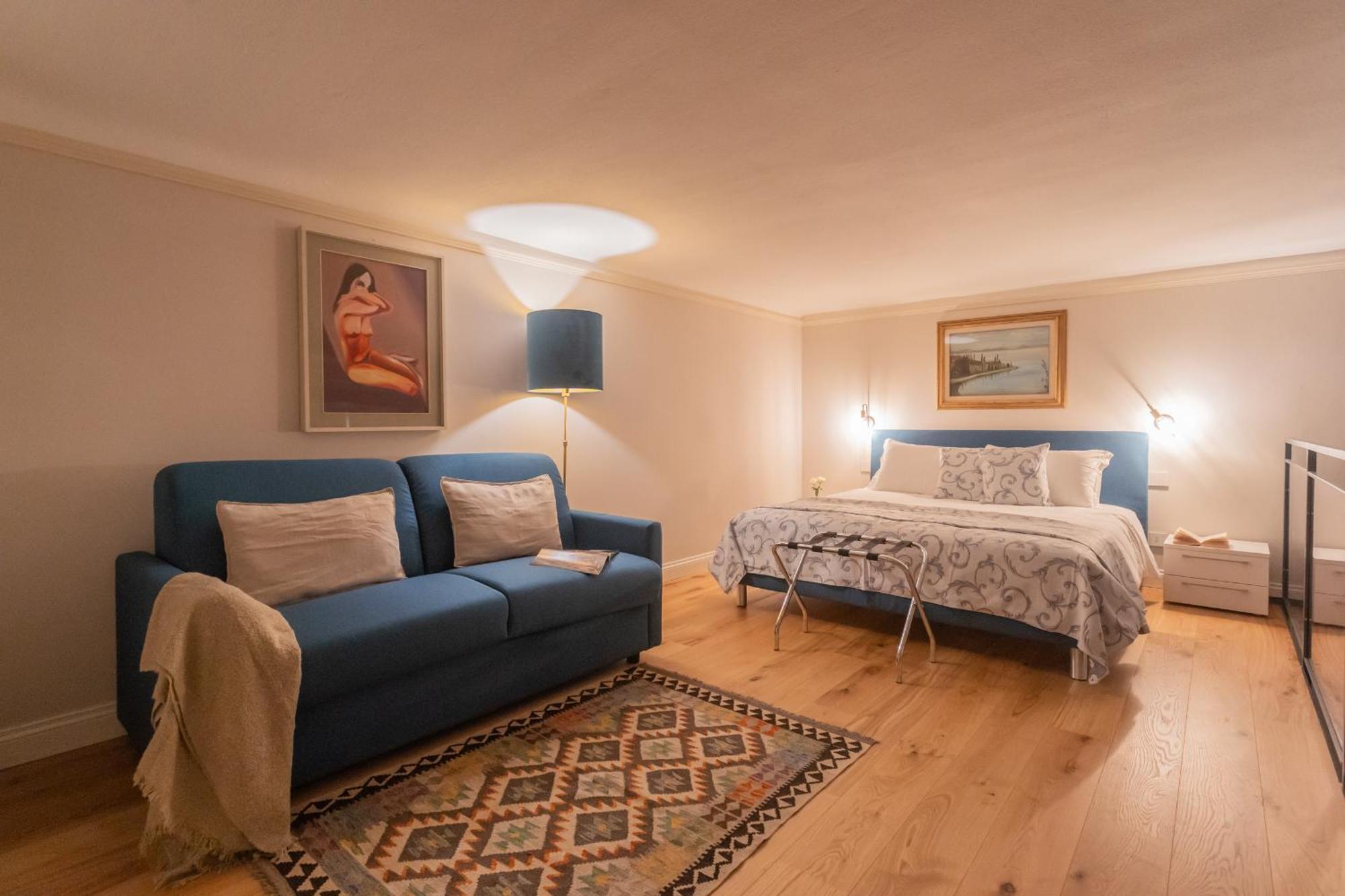 Cinque Giornate 70 Suites By Rent All โกโม ภายนอก รูปภาพ